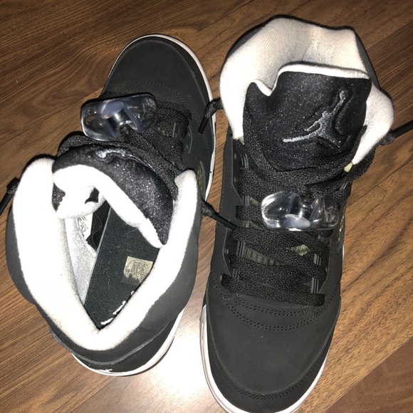 Retro Jordan 5s - “Oreos” - Picture 4 of 4
